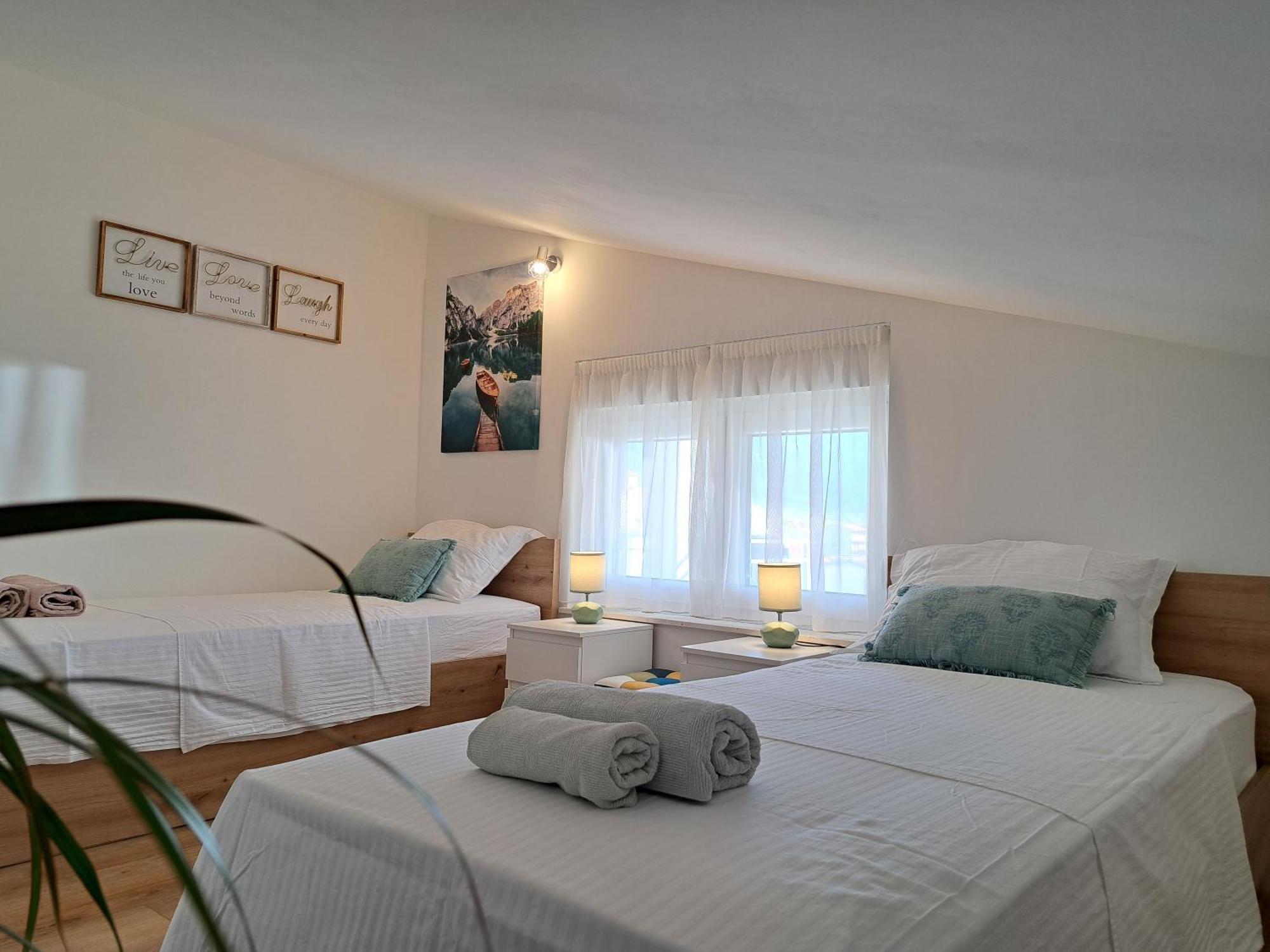 Apartments Jimmi คาชเตลา ภายนอก รูปภาพ